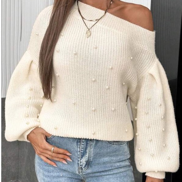 BellanBlue Sweaters - Cozy One Shoulder Faux Pearl Puff Sleeve Sweater top